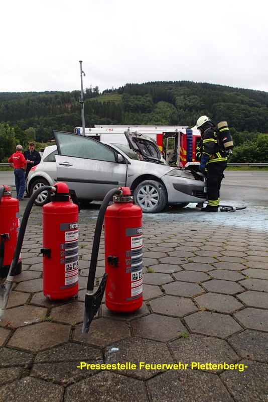 pkw-brand_tankstelle_herscheid_3.jpg