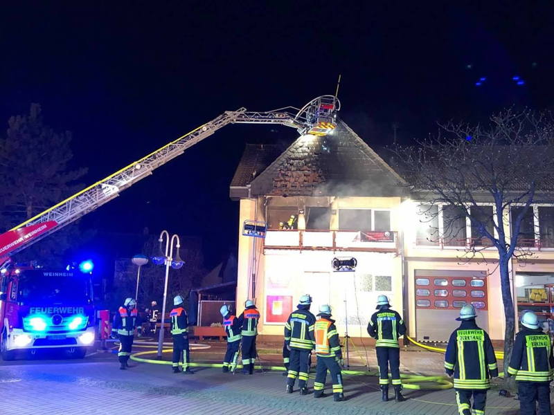 birkenau_brand_in_feuerwehrgeraetehaus.j