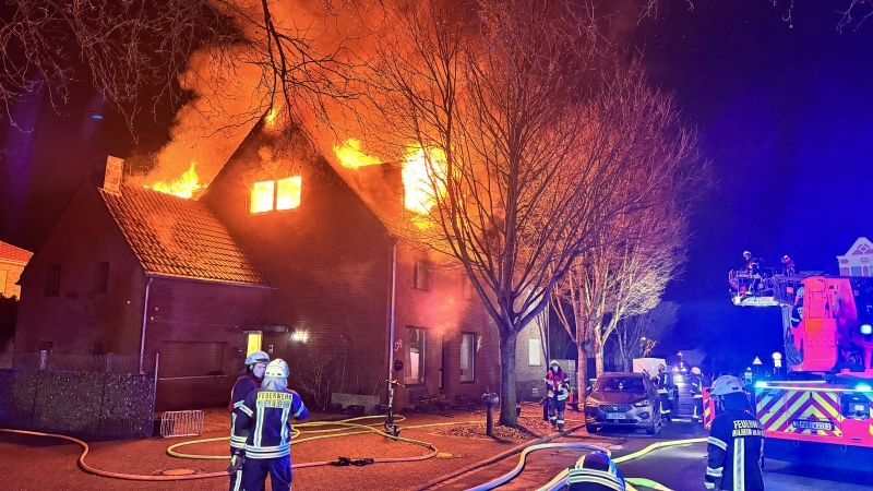 CO2-Löscher - BRANDSCHUTZ SERVICE CARL - FEUERWEHRZUBEHÖR ALLER