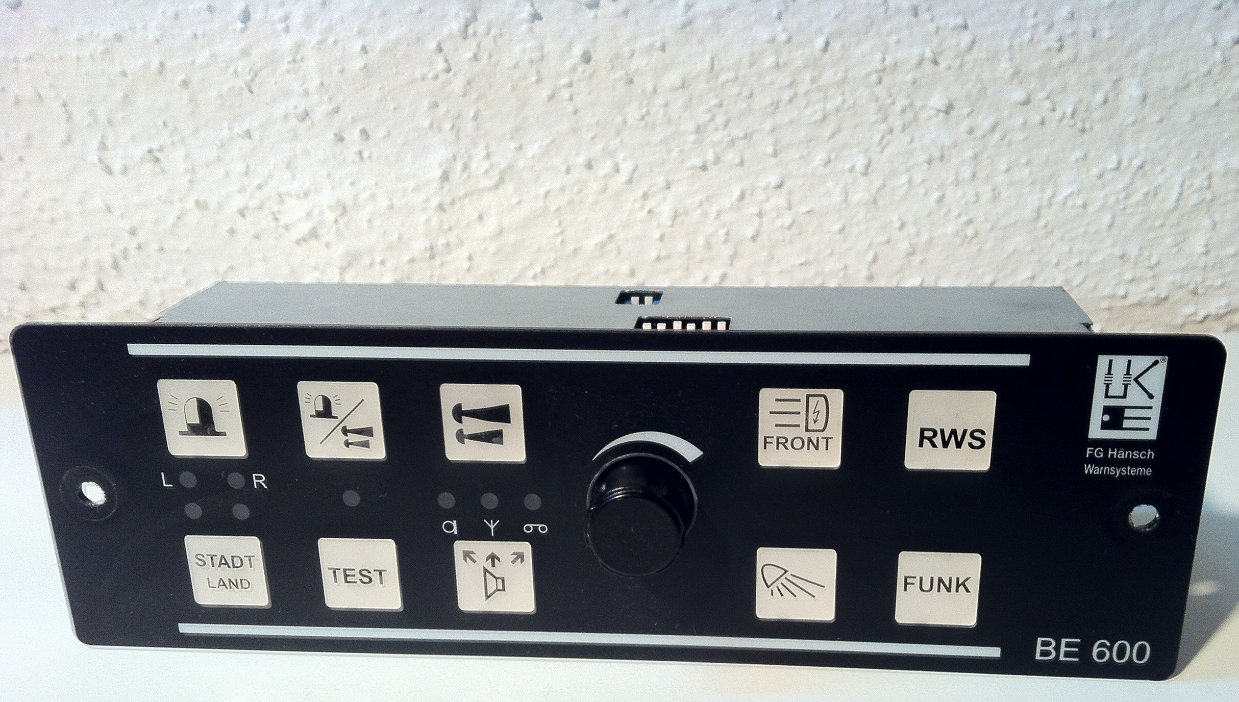 Zwei Hänsch DBS 975 LED mit BE 600 F/N