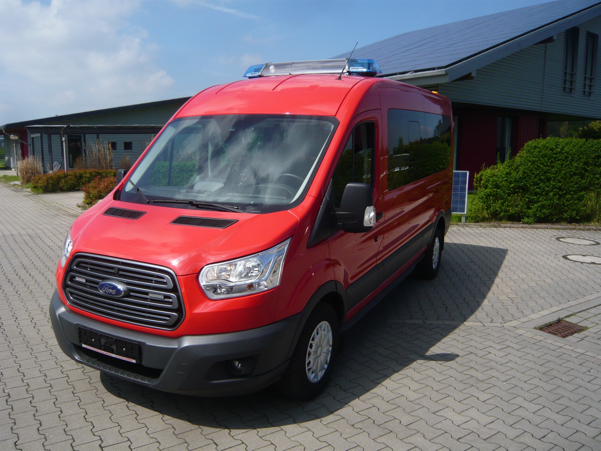 Ford Transit 350 L3H2 Trend MTW / ELW 9Sitzer Ford Transit 350 L3H2 Trend MTW / ELW 9Sitzer