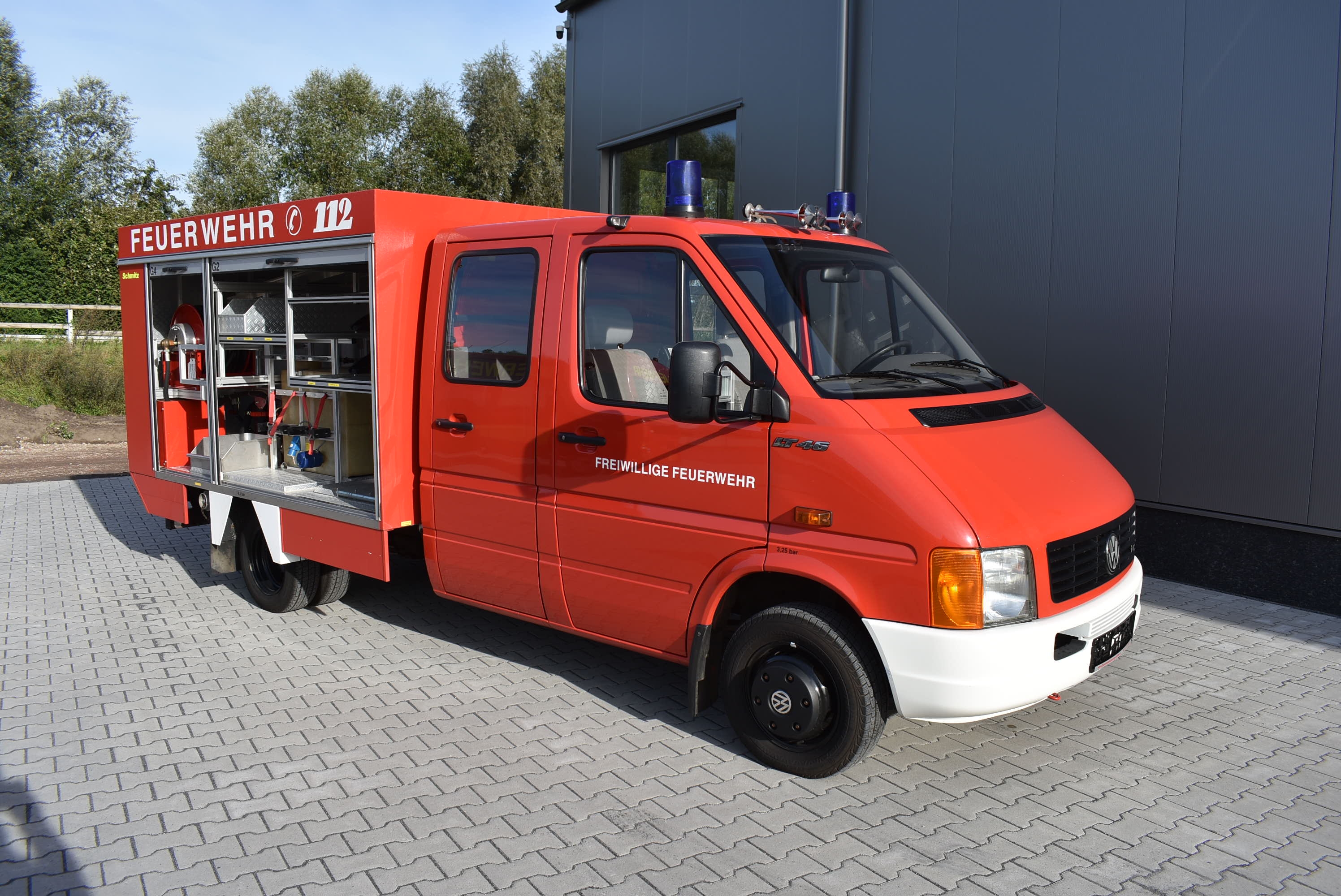 Volkswagen LT 46 2.5 TDI DOKA Schmitz TSF-W mit Hochdruckeinheit 500 ...