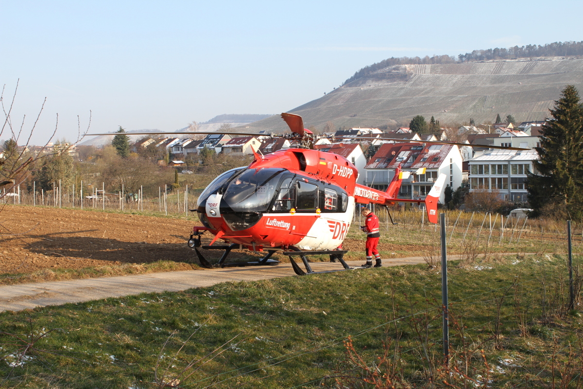 rettungshubschrauber_drf_weinstadt_gross